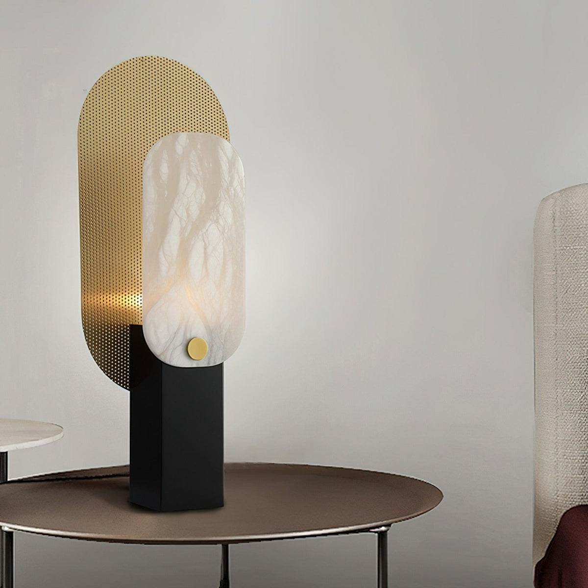 Xorivia Une | Table Lamp - Detail View #2 | HomeCartel