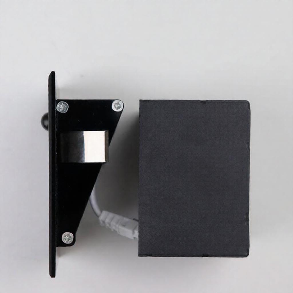 Dorvalessae Deux | Indoor Step Light - Detail View #5 | HomeCartel