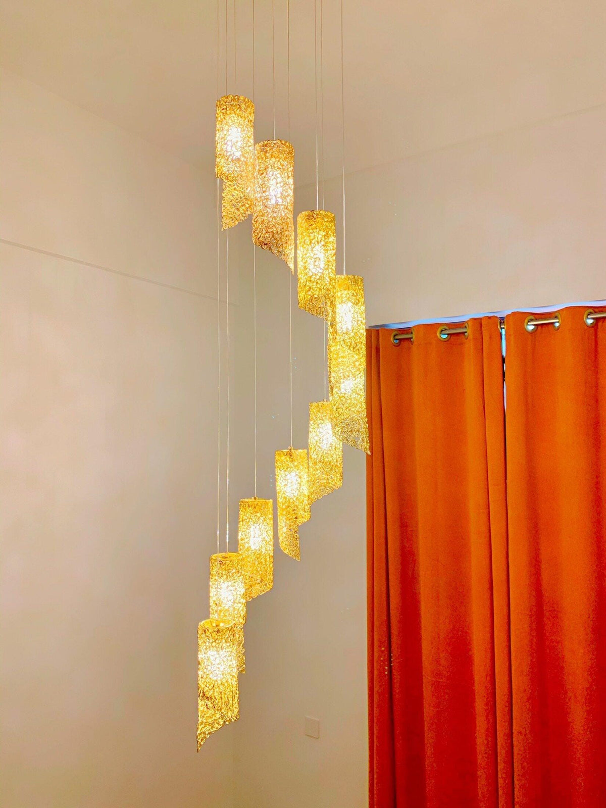 Tolman | Cluster Chandelier - Detail View #3 | HomeCartel