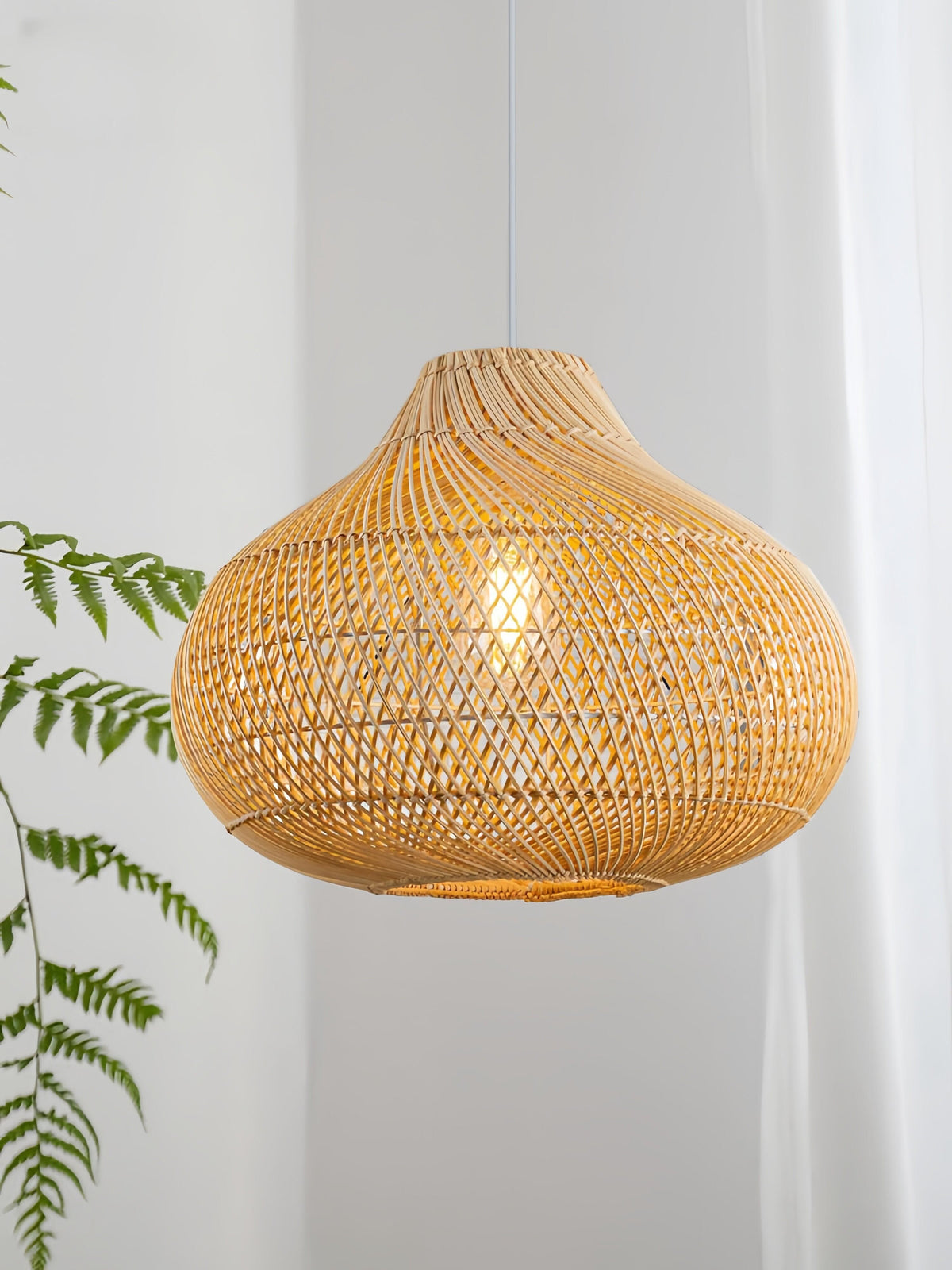 Syrenae | Pendant Light - Detail View #4 | HomeCartel