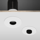 Oliver | Pinhole Trim