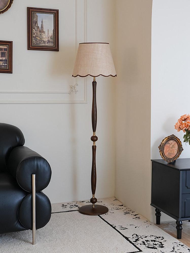 Valenyea I Floor Lamp - Detail View #3 | HomeCartel