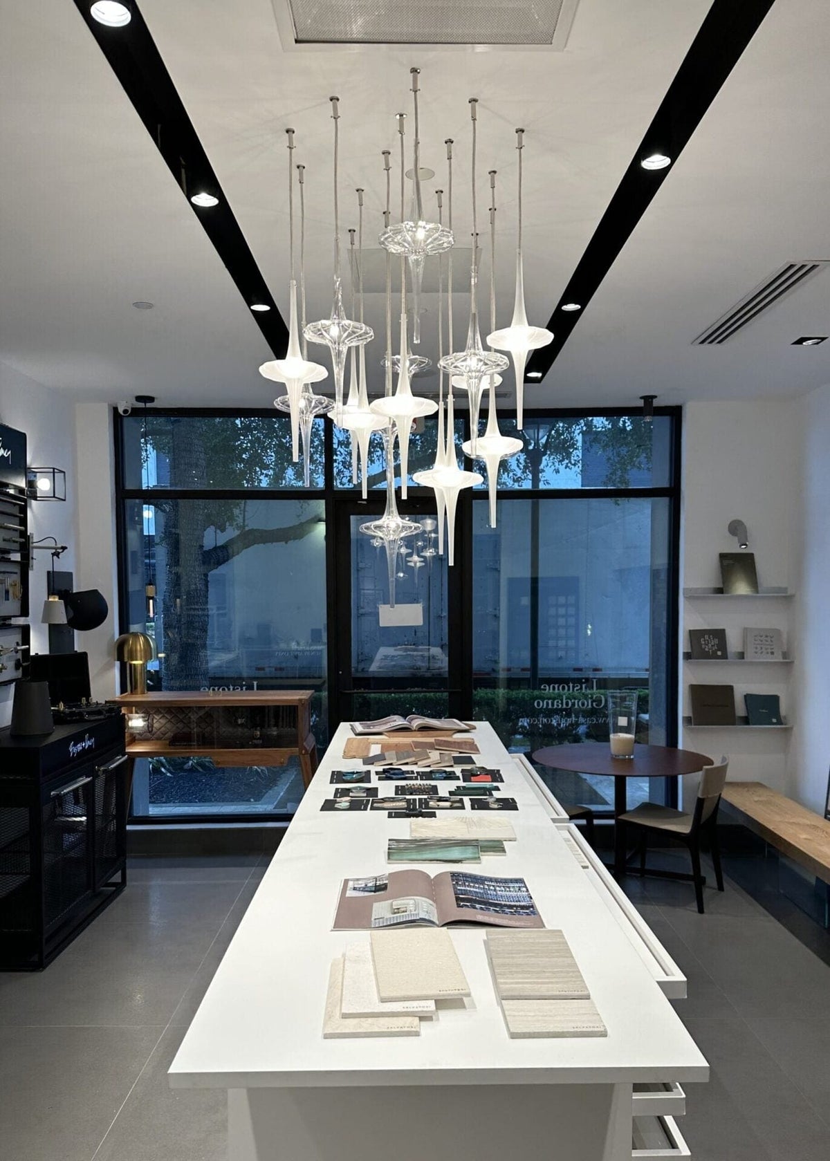 Arthisa | Pendant Light - Detail View #2 | HomeCartel