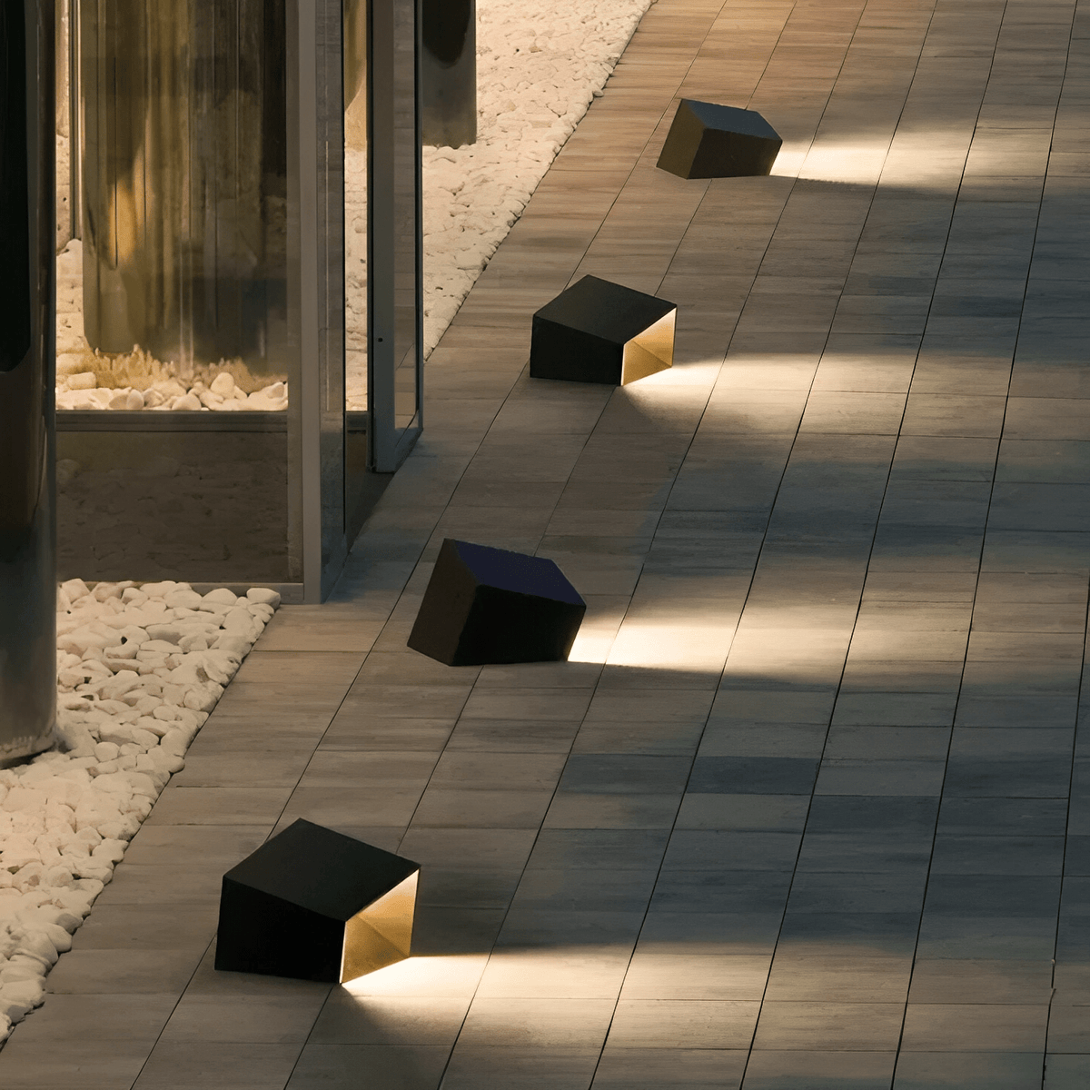 Clivon | Outdoor Pathway Light - Detail View #6 | HomeCartel