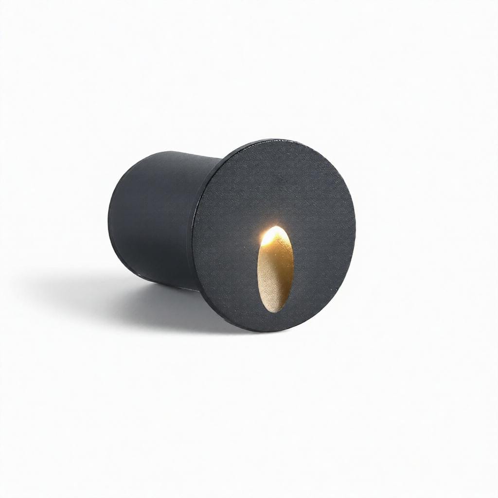 Faelthoryn | Indoor Step Light - Detail View #5 | HomeCartel