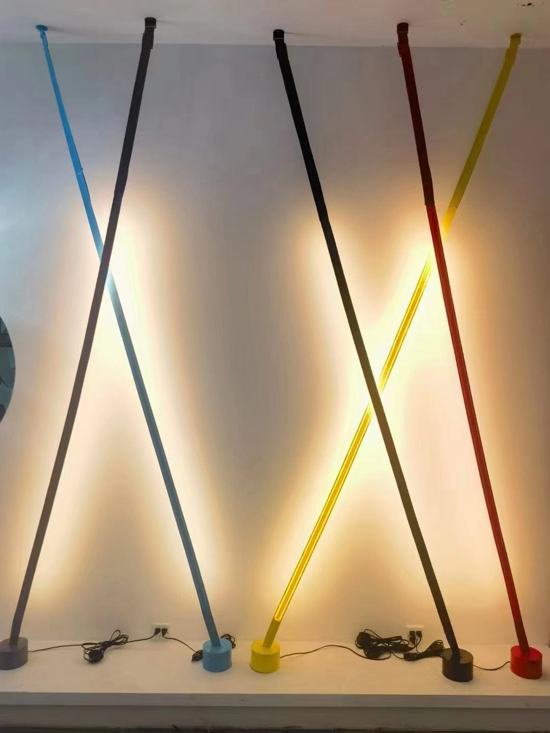 Apex | Modern LED Floor Lamp - Detail View #2 | HomeCartel