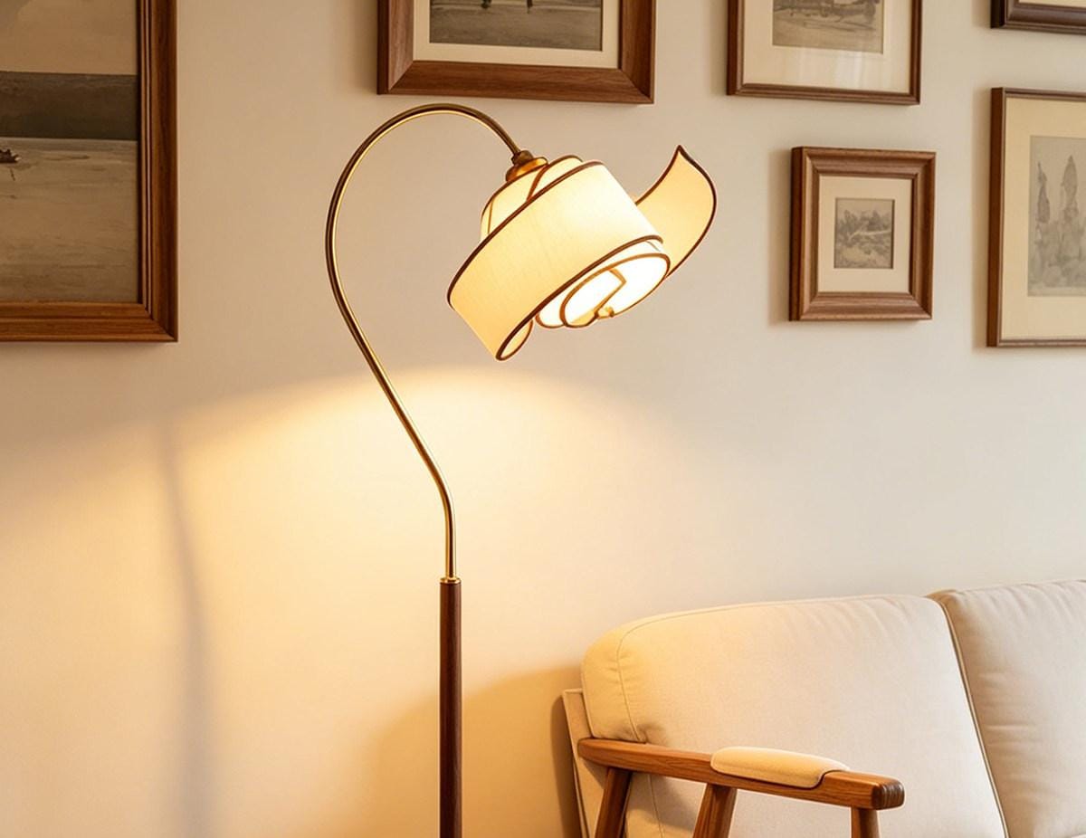 Ostrum | Floor Lamp