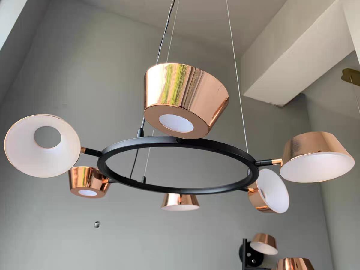 Dromos | Chandelier