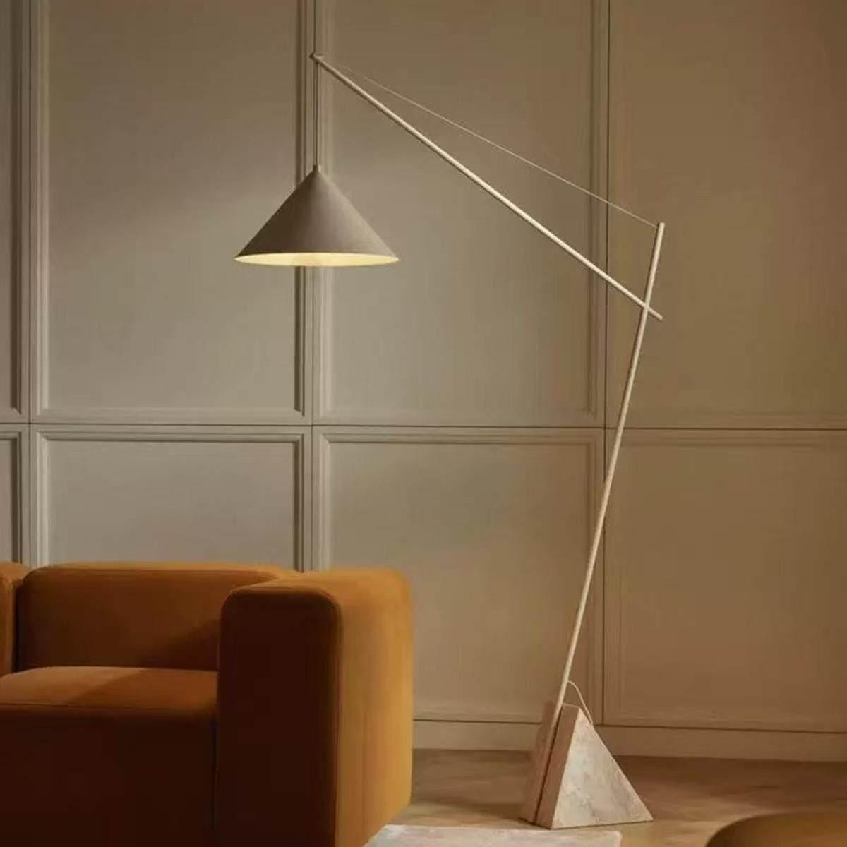 Iseret | Floor Lamp
