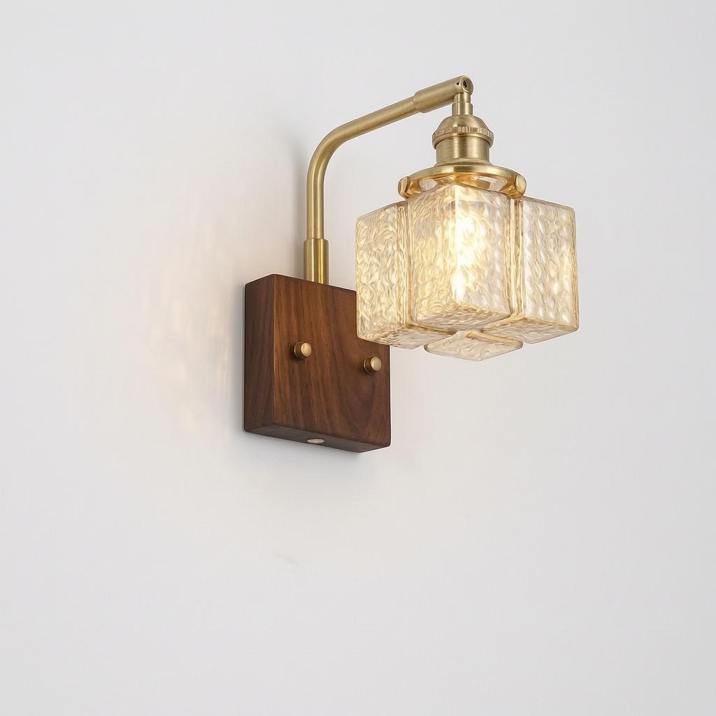 Calvora | Wall Light