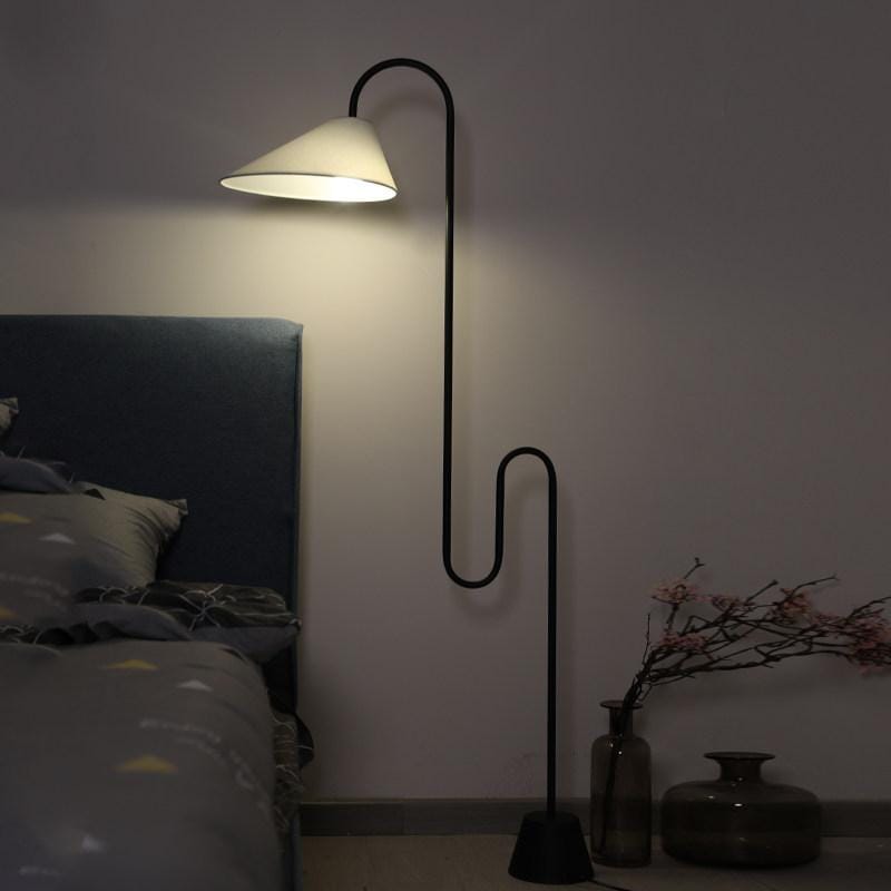 Kaelor | Floor Lamp