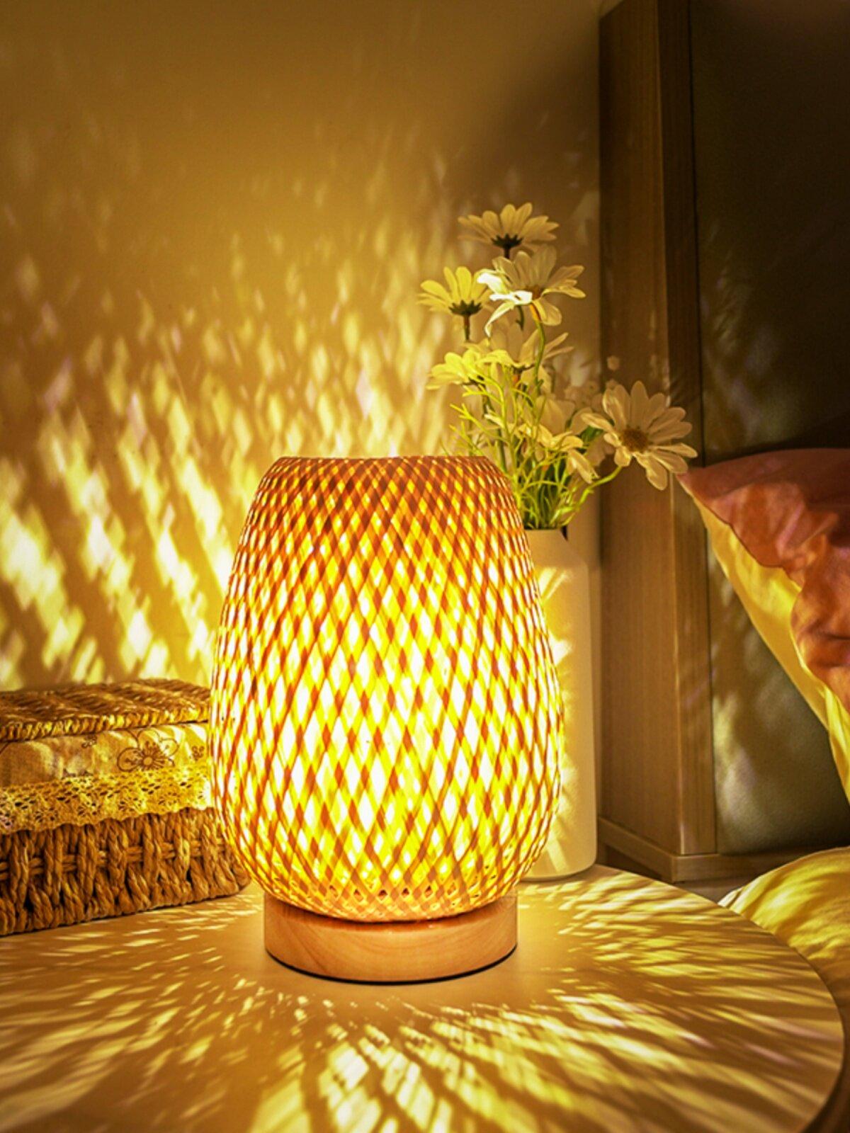 Mochizuki | Table Lamp