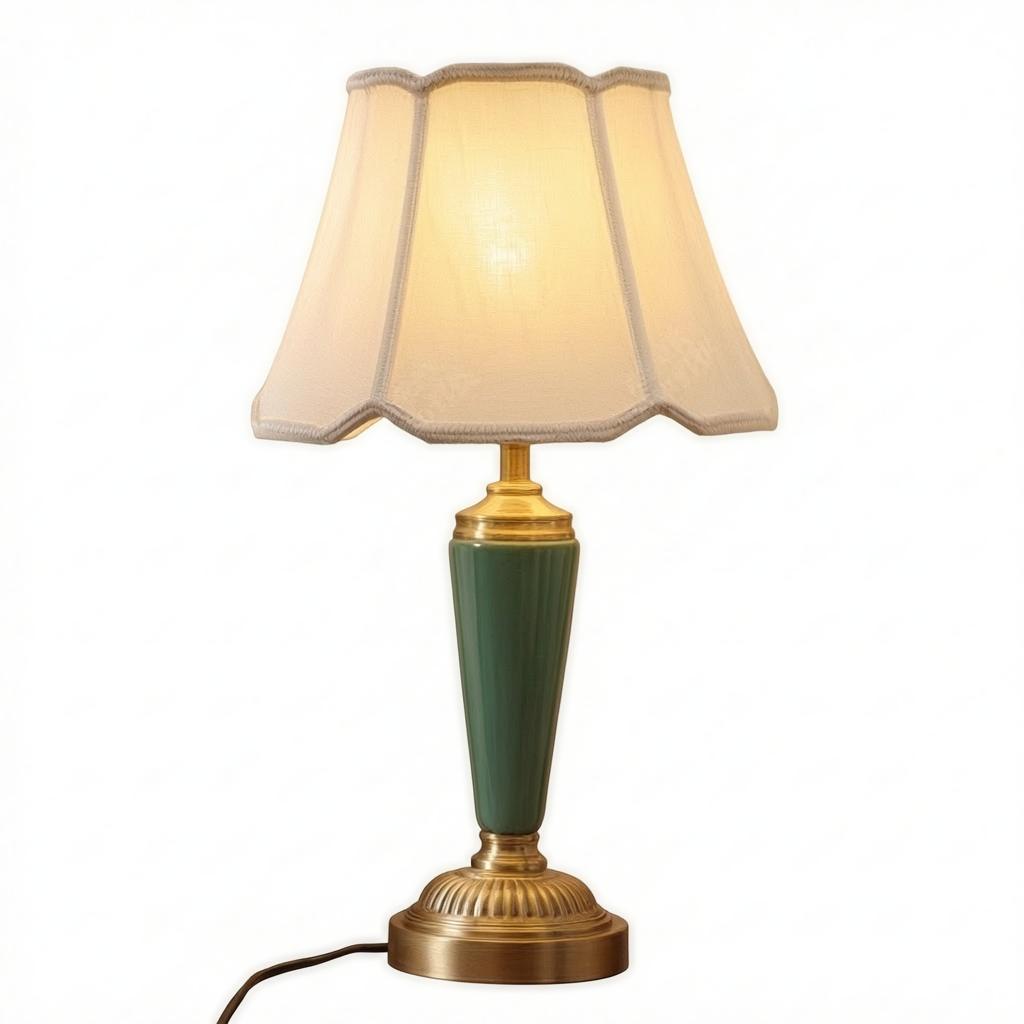 Junero | Table Lamp