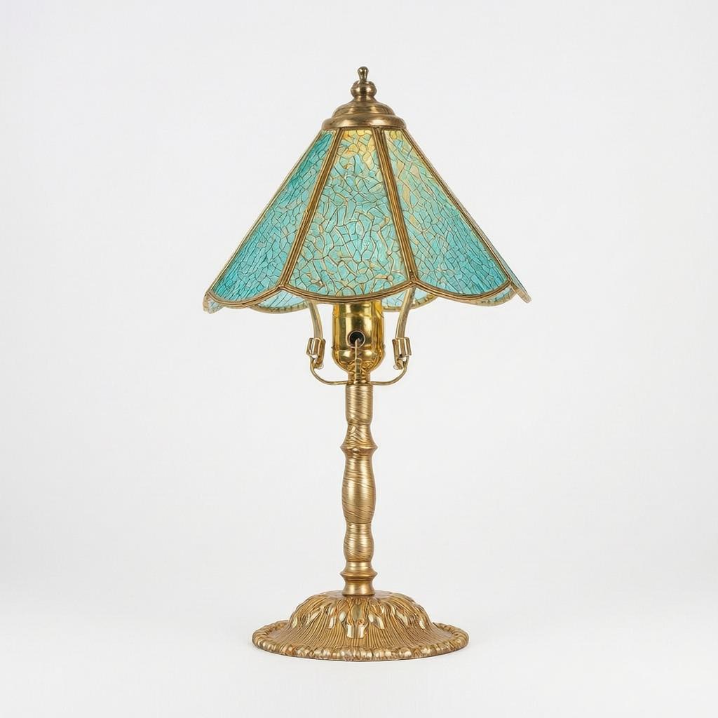 Vang | Table Lamp