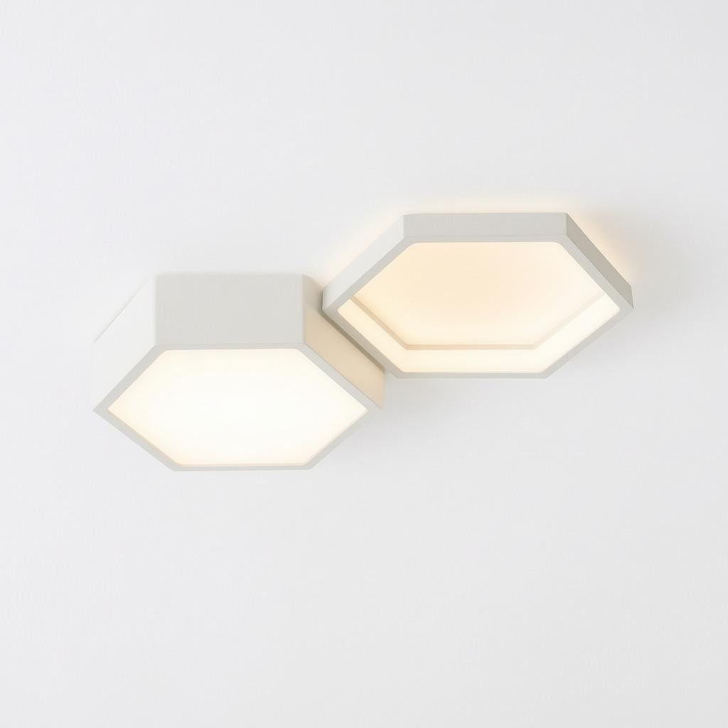 Estremia | Flush Mounted Ceiling Light