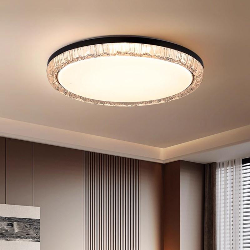 Ivexis | Flush Mounted Ceiling Light