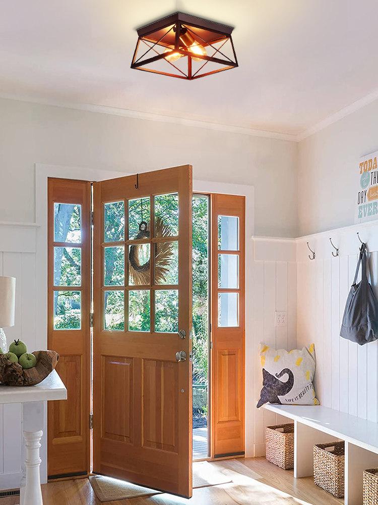 Selenor | Flush Mounted Ceiling Light