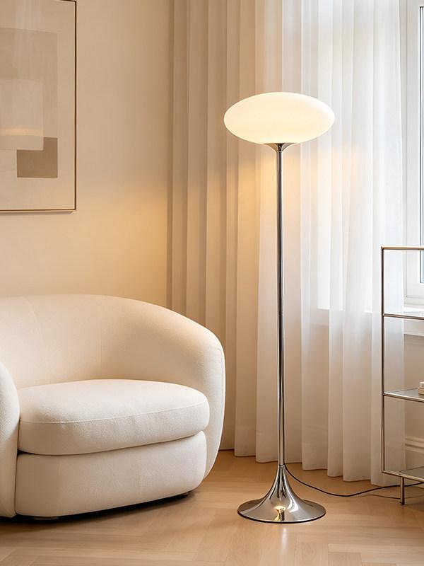 Isoleo | Floor Lamp