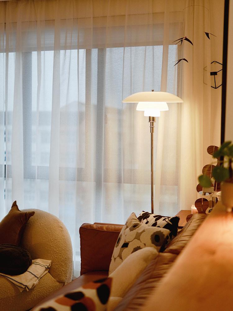 Aesthara | Floor Lamp
