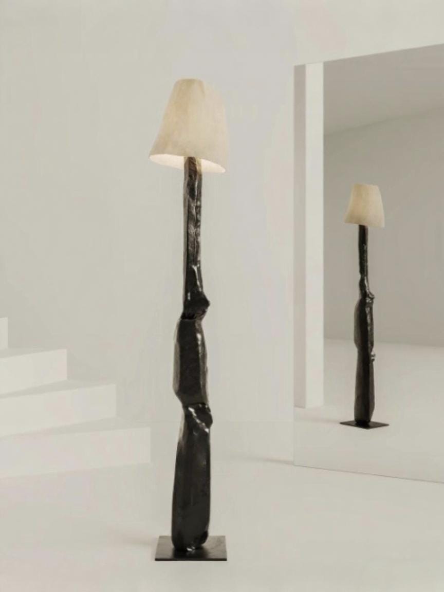 Ulyndara | Floor Lamp - Detail View #2 | HomeCartel