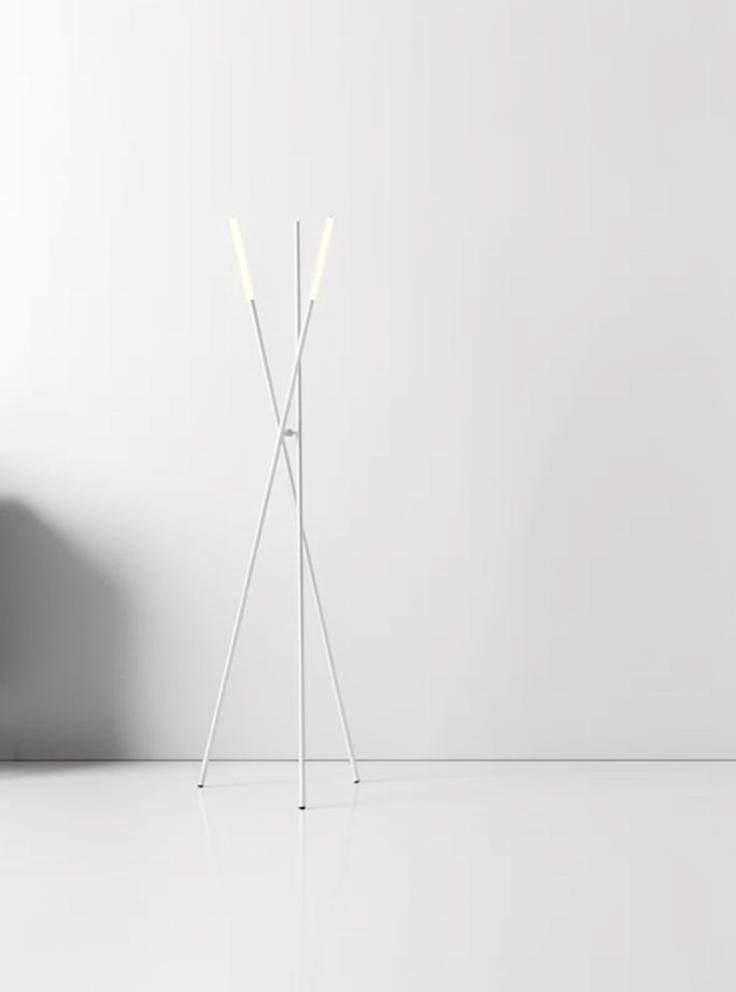Lylira | Floor Lamp - Detail View #3 | HomeCartel