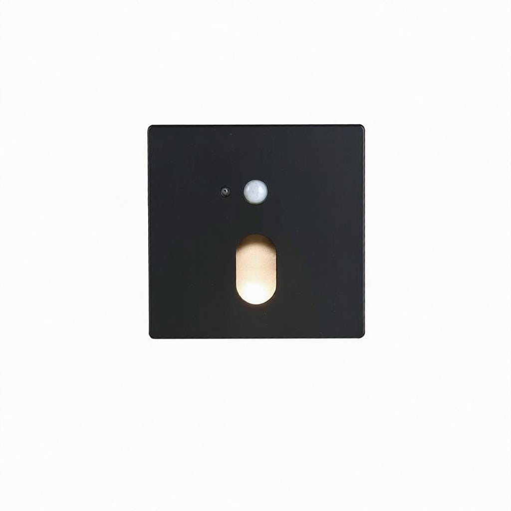 Garnysthae | Indoor Step Light - Detail View #5 | HomeCartel