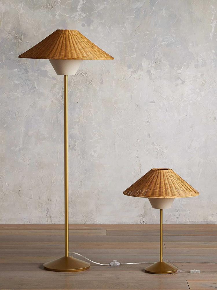 Fenwyrde A I Floor Lamp - Detail View #2 | HomeCartel
