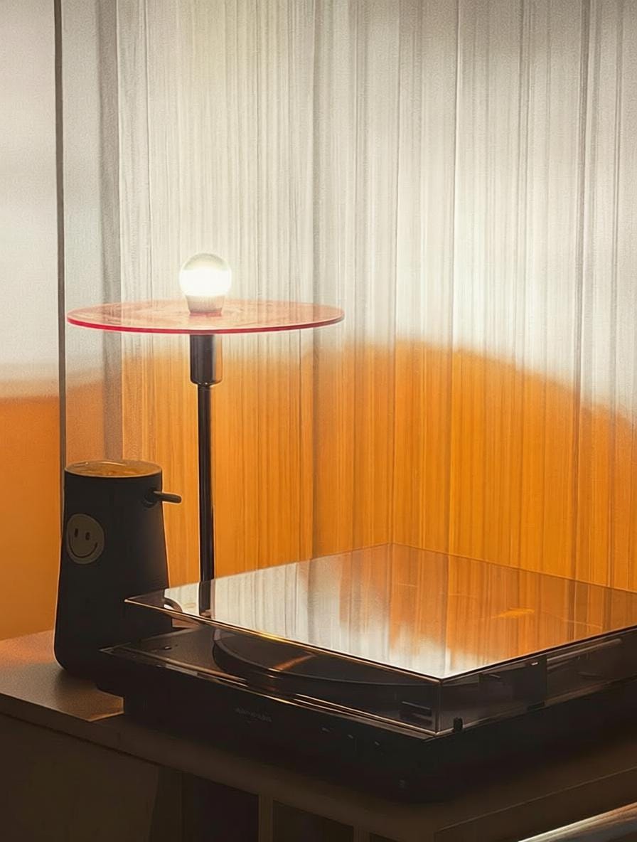 Eluveth Une I Table Lamp - Detail View #5 | HomeCartel