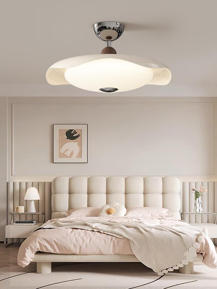 Saelvire | Semi Flush Mounted Light - Detail View #2 | HomeCartel