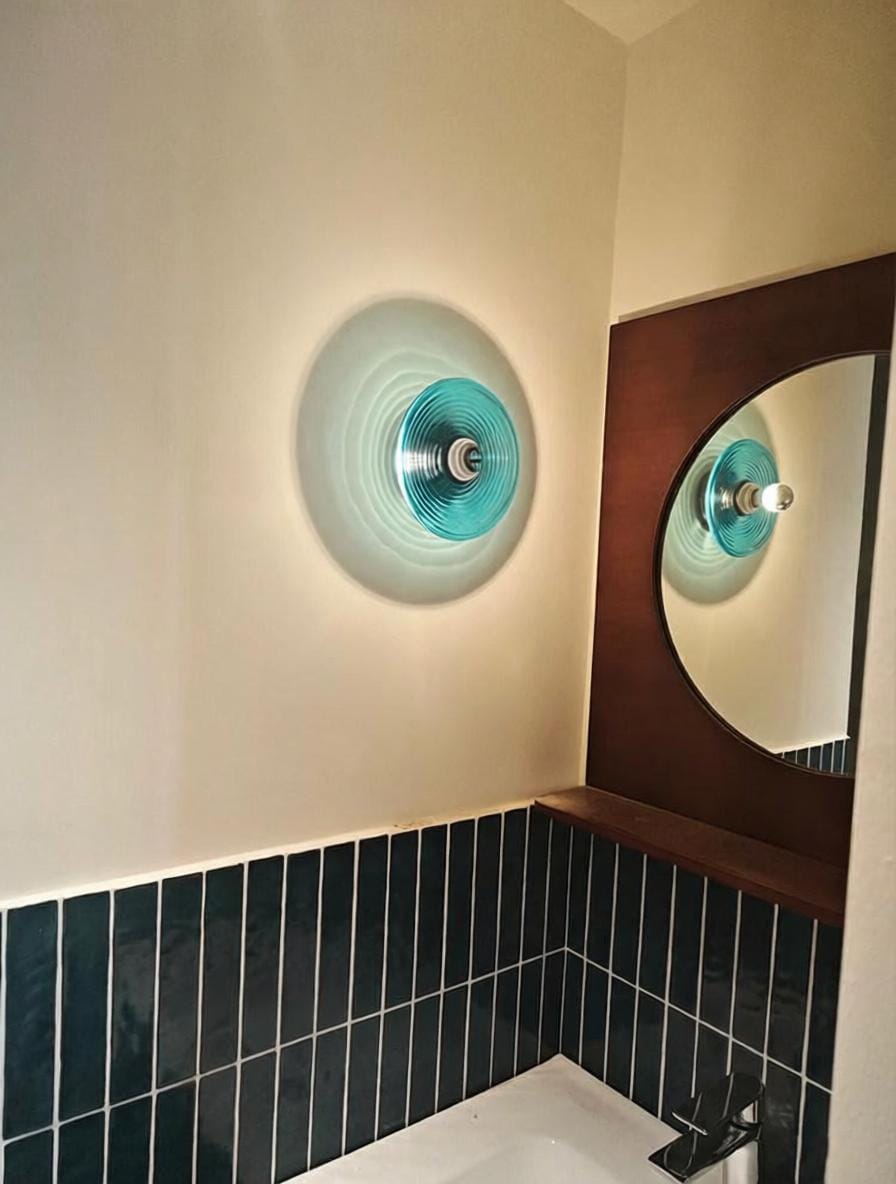 Saelinna I Wall Light - Detail View #2 | HomeCartel