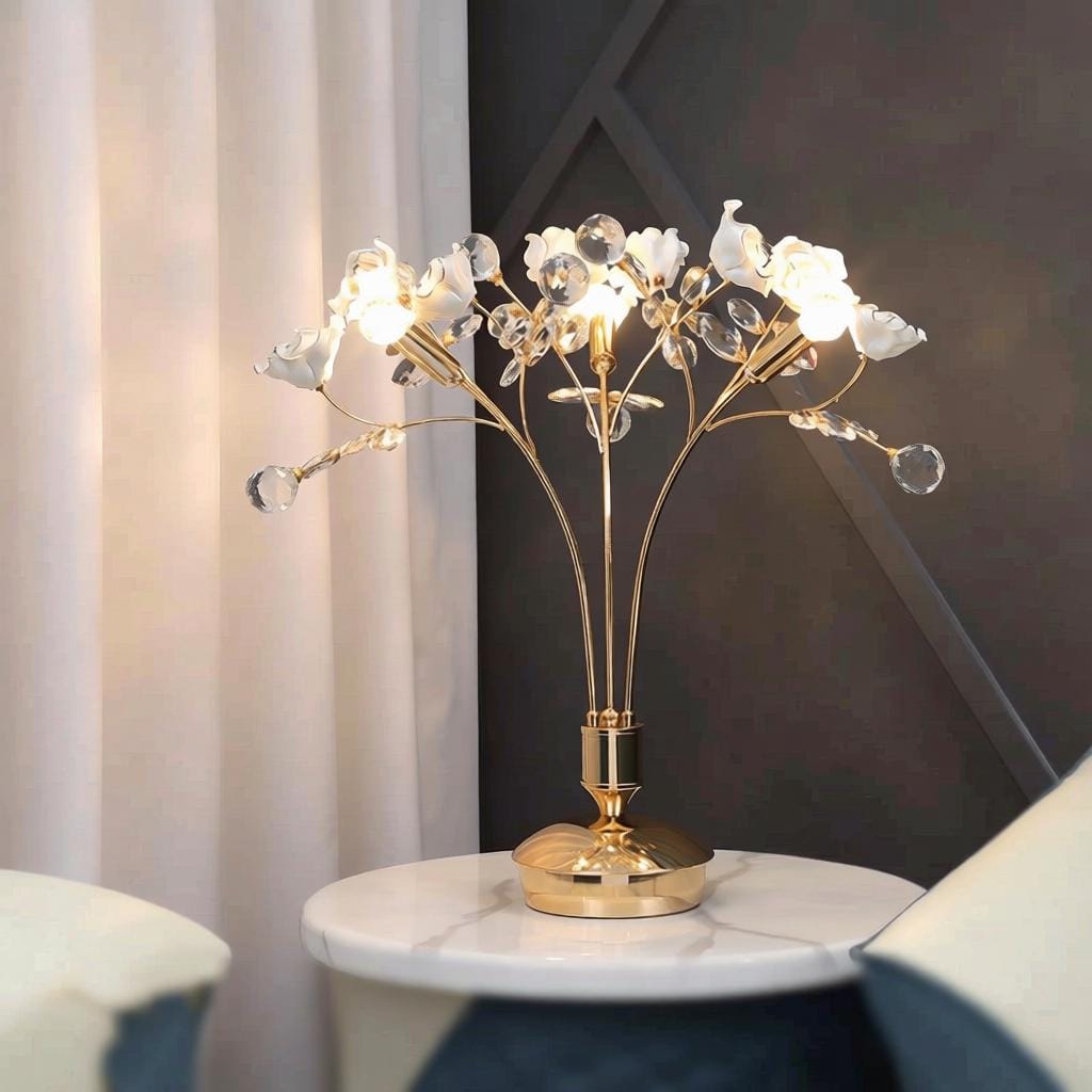 Zornavisse B | Crystal Table Lamp - Detail View #2 | HomeCartel