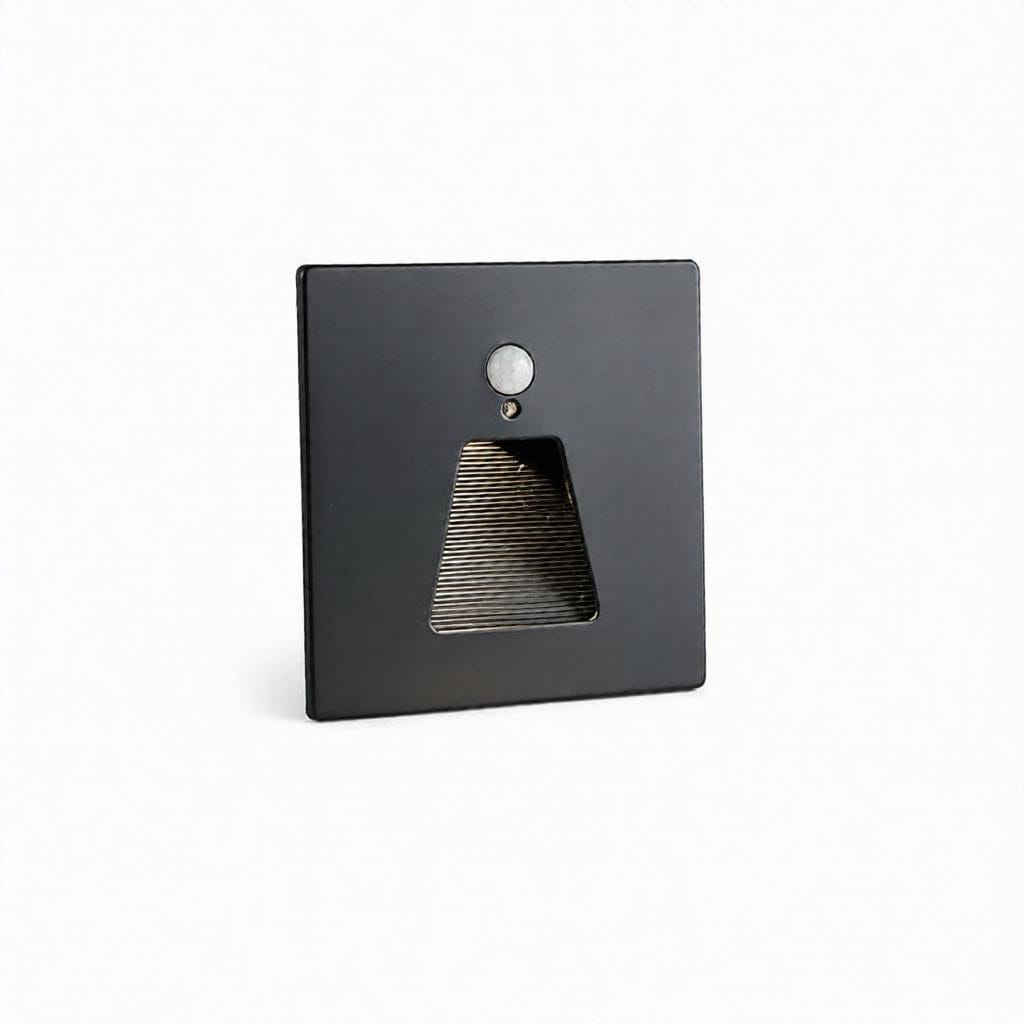 Harnavithrae | Indoor Step Light - Detail View #10 | HomeCartel