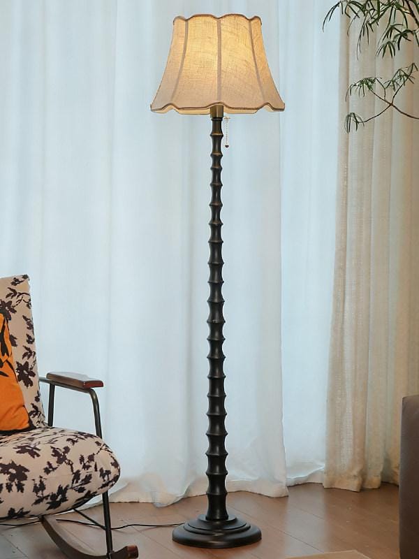 Elthynra I Floor Lamp - Detail View #3 | HomeCartel