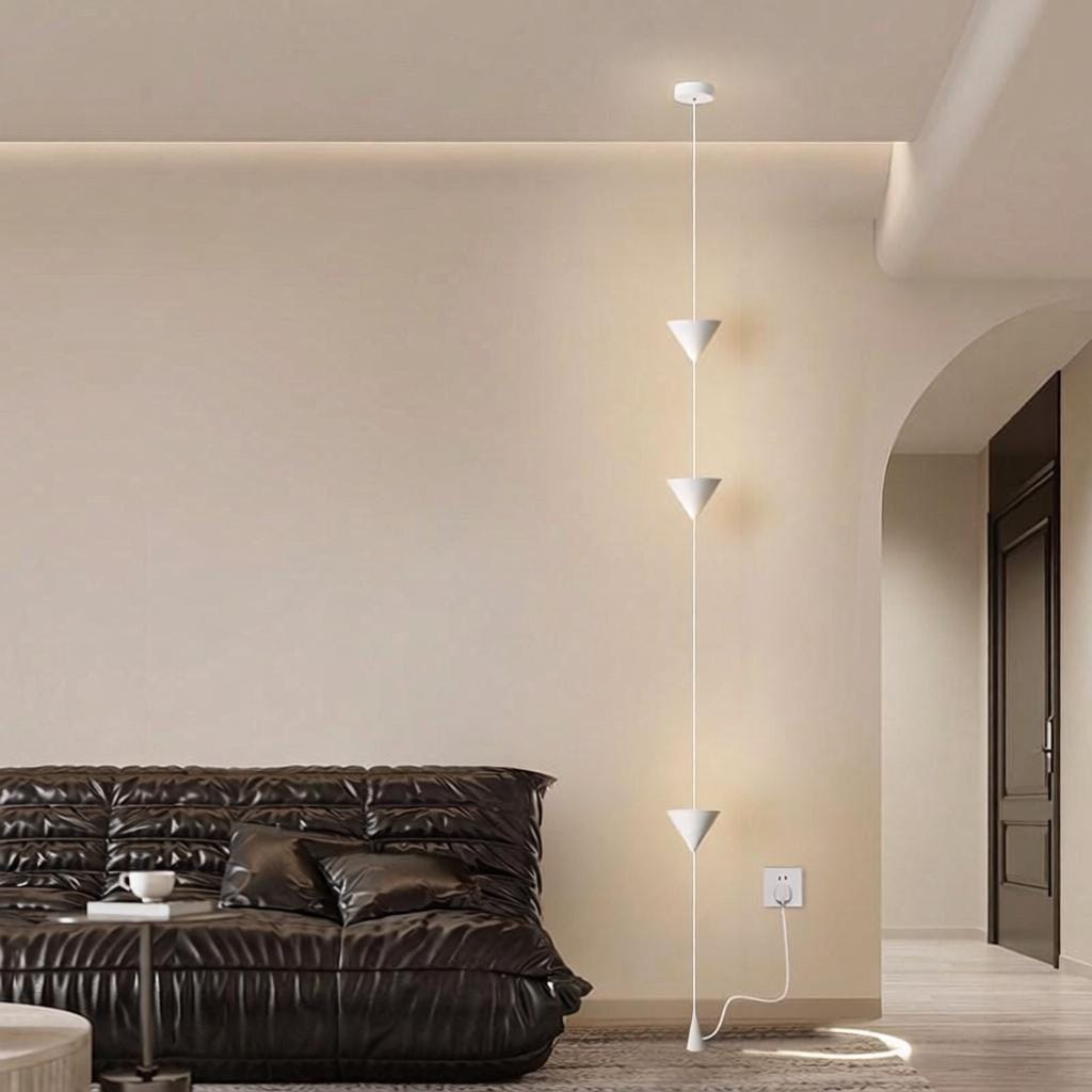 Kretsch A | Floor Lamp - Detail View #2 | HomeCartel