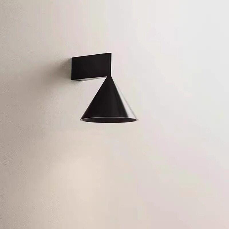 Elynther I Wall Light - Detail View #2 | HomeCartel