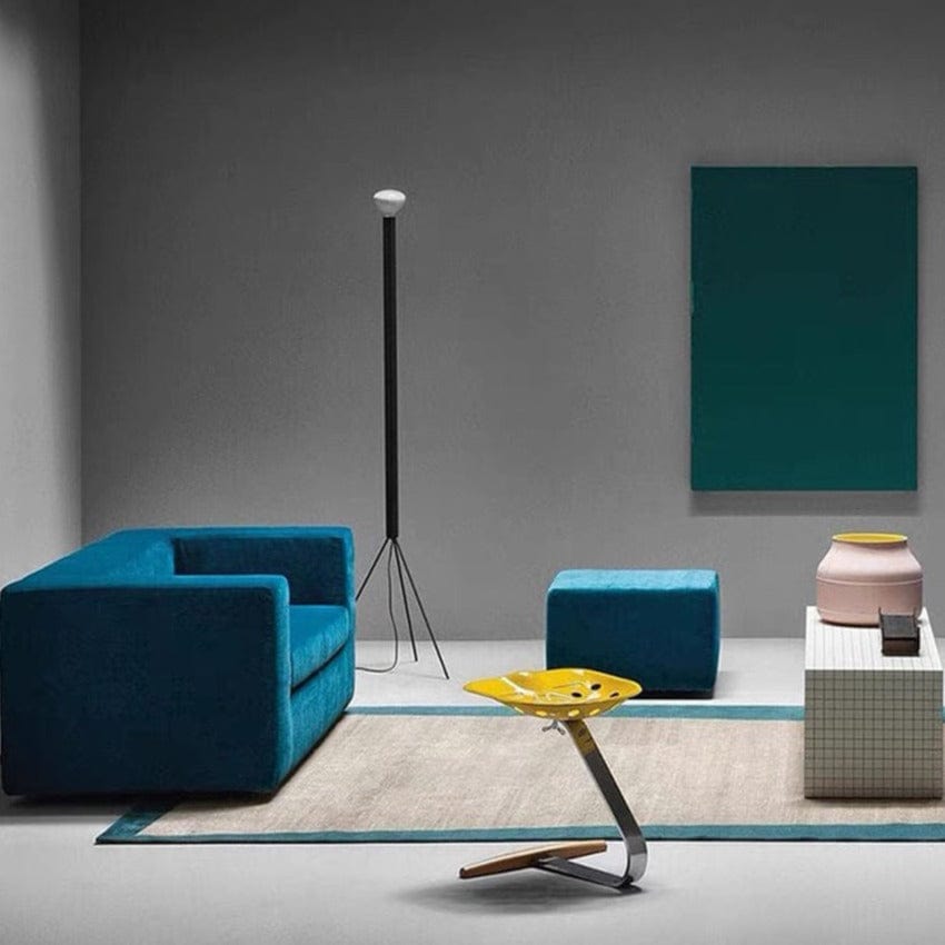 Apate | Modern LED Floor Lamp - Detail View #7 | HomeCartel