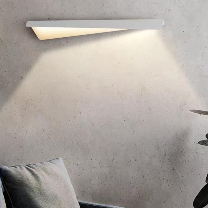 Haisley | Wall Lamp - Detail View #4 | HomeCartel