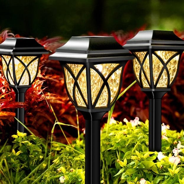 Zaid | Outdoor Pathway Light - Detail View #3 | HomeCartel