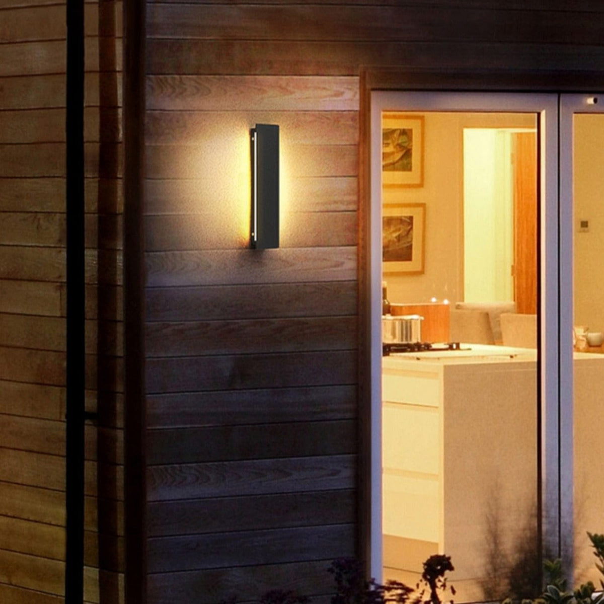 Lire | Outdoor Wall Light - Detail View #3 | HomeCartel