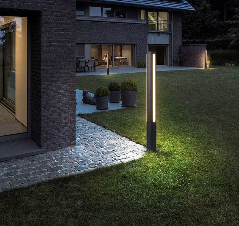 Andrea | Pathway Light - Detail View #2 | HomeCartel
