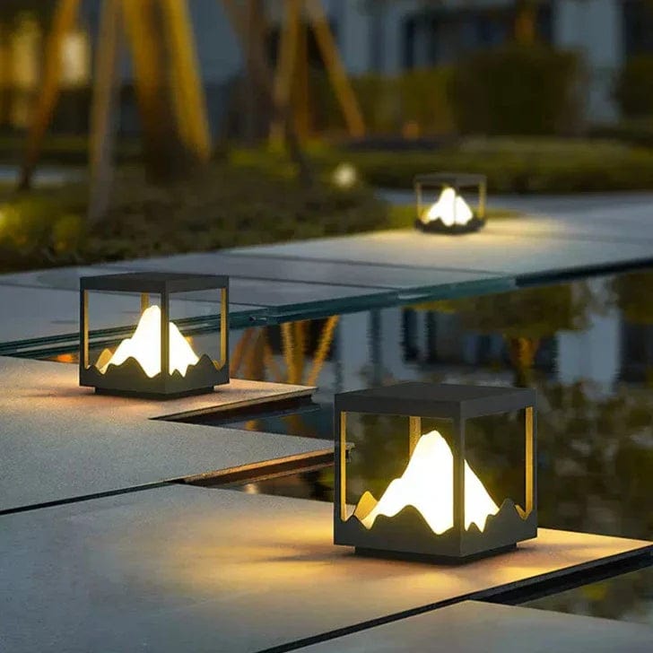 Betsi | Outdoor Garden Light - Detail View #3 | HomeCartel