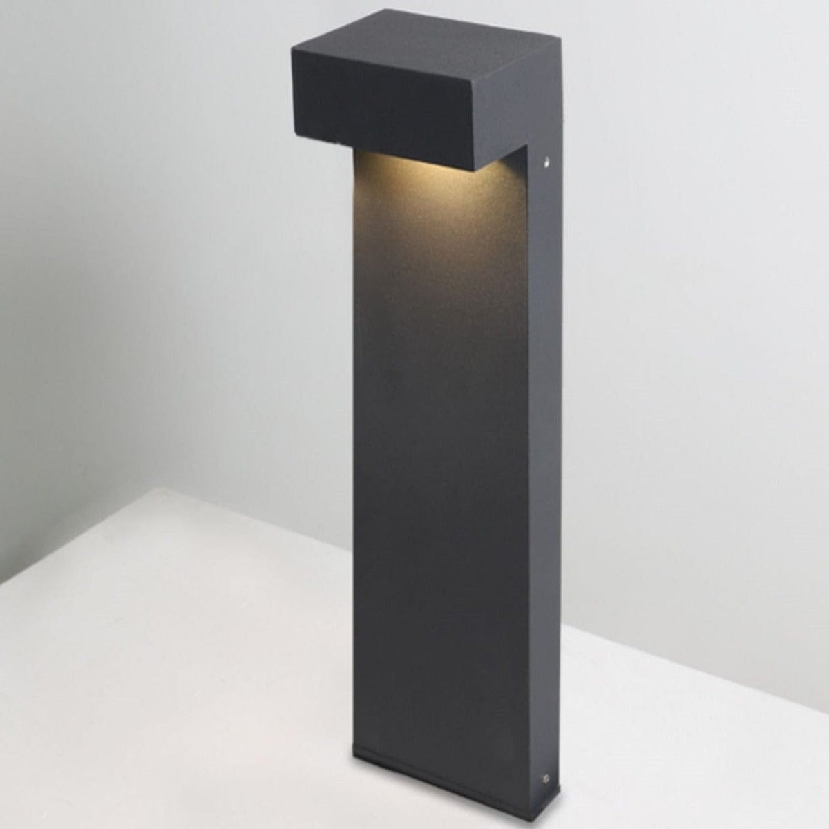 Blythe | Outdoor Pathway Light - Home Cartel ®