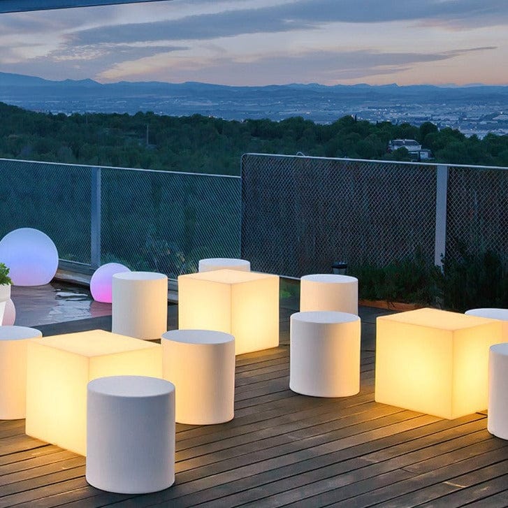 Terelnia | Outdoor Patio Light - Detail View #4 | HomeCartel