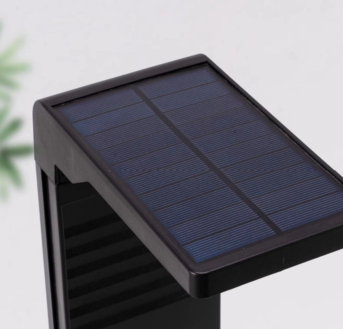 Arianna | Outdoor Pathway Light - Home Cartel ®