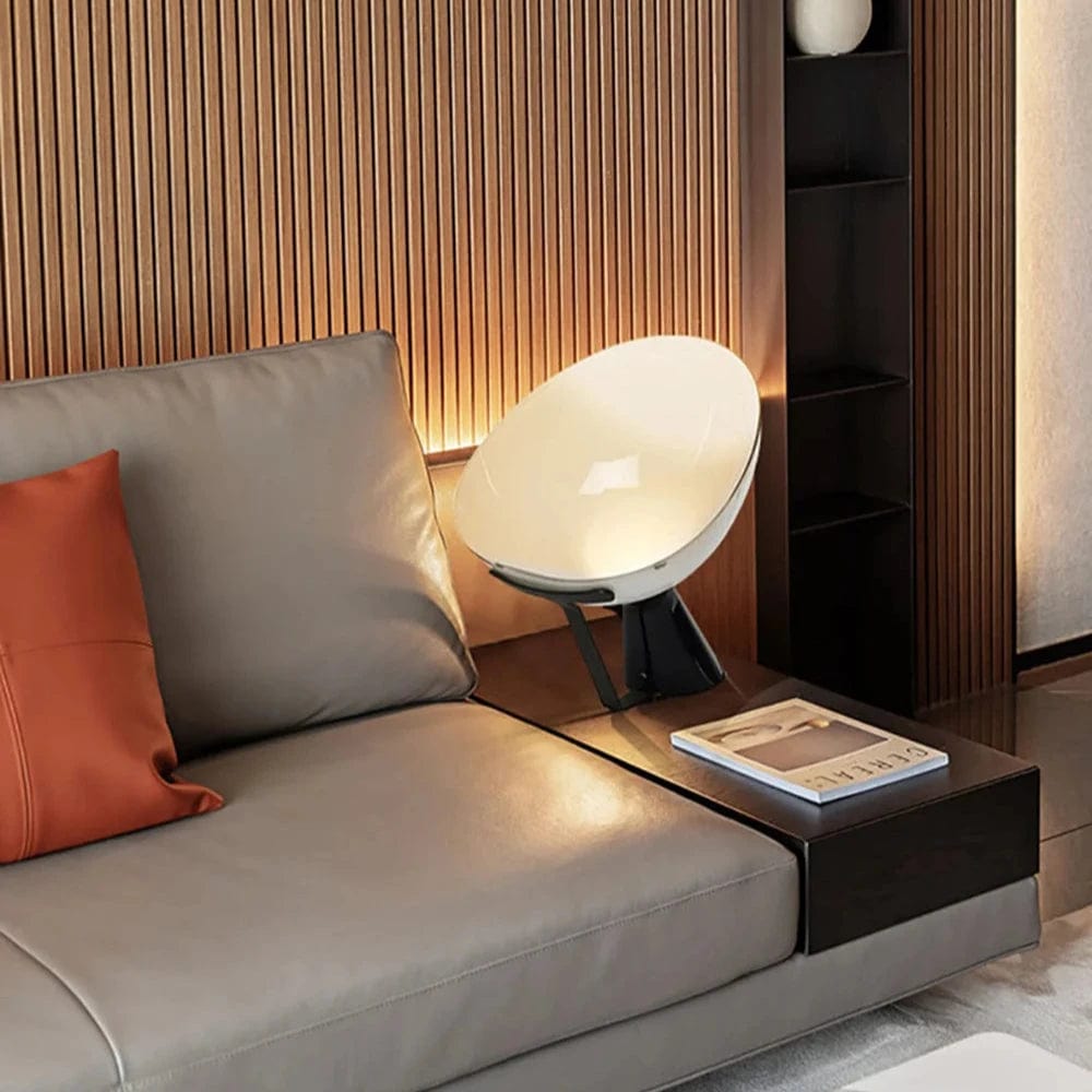 Herze | Table Lamp - Detail View #2 | HomeCartel