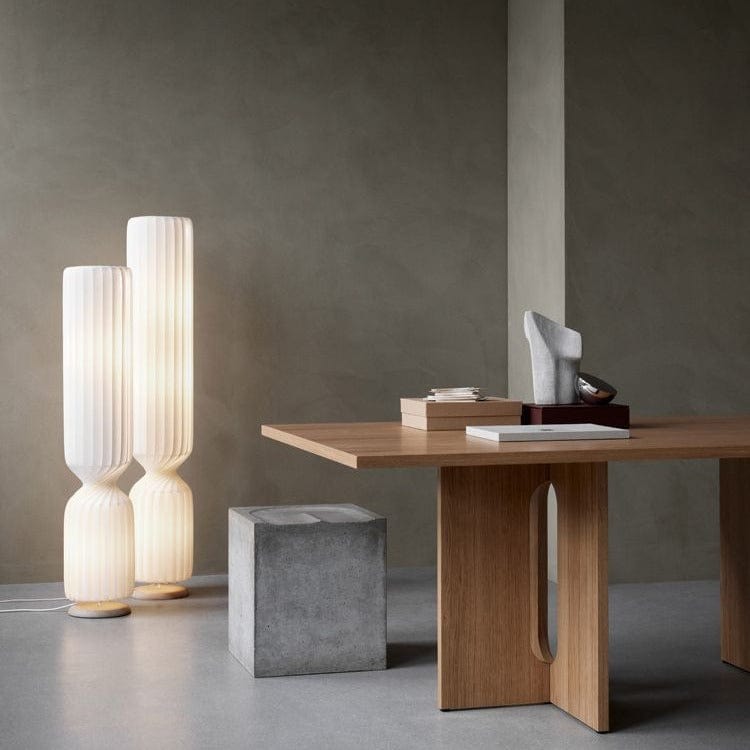 Alonia Une | Silk Floor Lamp - Home Cartel ®
