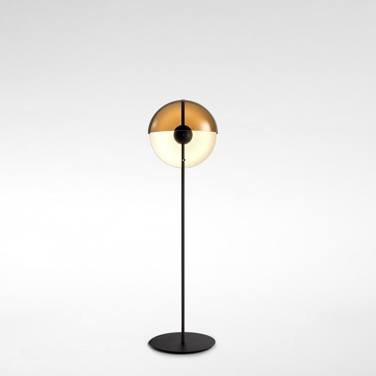 Frankie | Modern LED Floor Lamp - Detail View #6 | HomeCartel