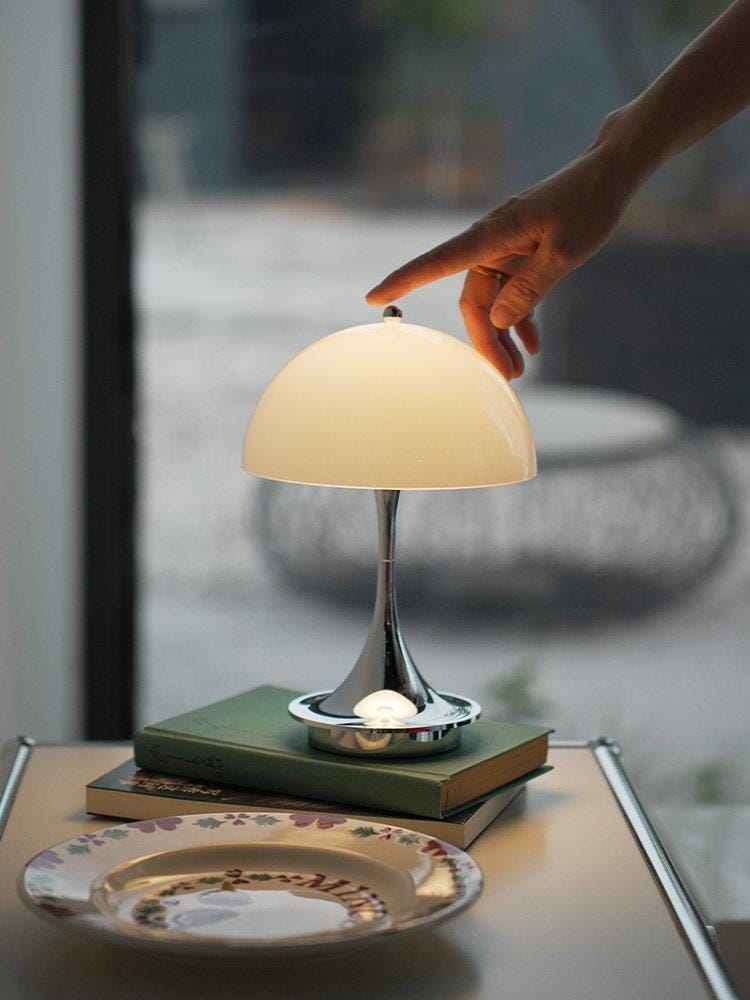 Thaylara Deux I Table Lamp - Detail View #3 | HomeCartel