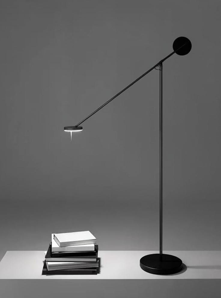 Jurlen | Floor Lamp Swing Arm - Detail View #3 | HomeCartel