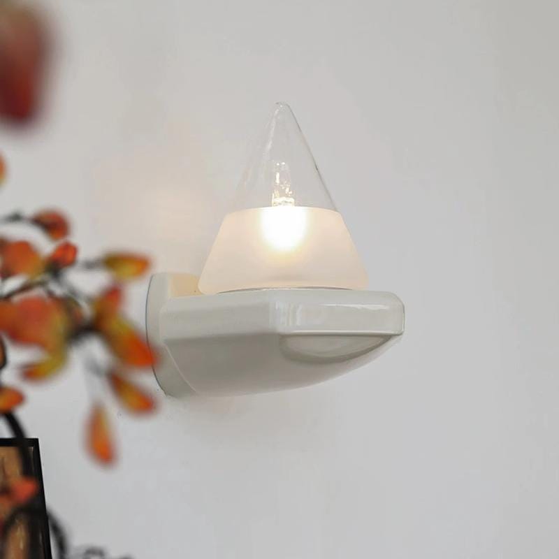 Orynnai I Wall Light - Detail View #2 | HomeCartel